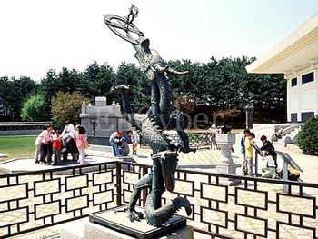 ankim02-6-23m.jpg