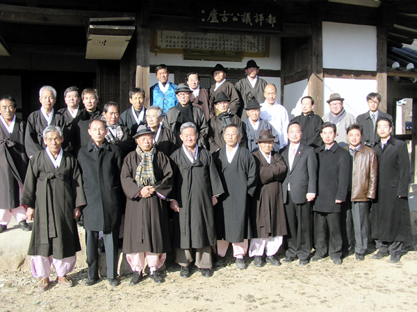 ankim04-9z120.jpg